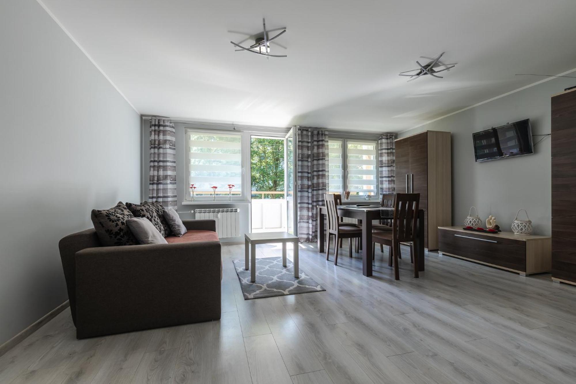 Apartament Przy Termach Cieplickich Julcia Jelenia Góra Eksteriør billede